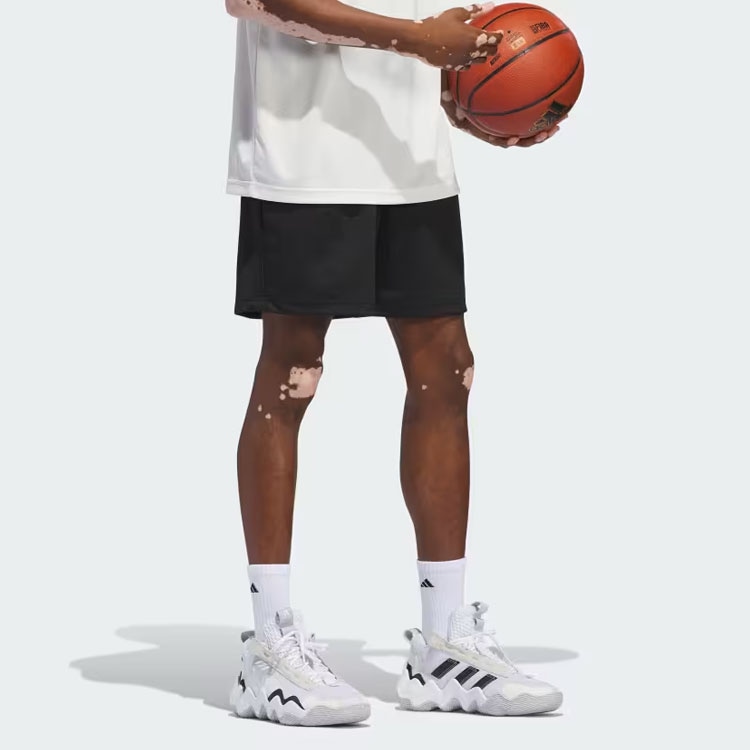 Adidas Legends Shorts Logo — фото 1