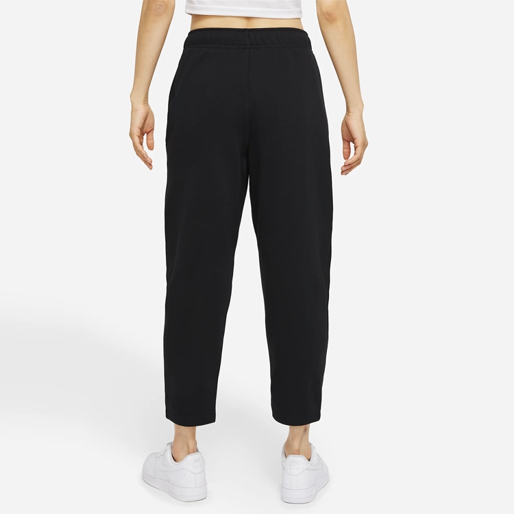 Nike Sportswear Essentials Black — фото 4