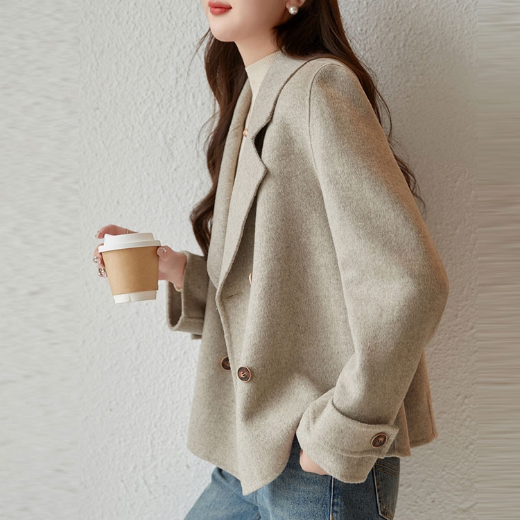 Dme 【dme】 纯色西装领双排扣短款长袖大衣 女款 慕斯杏 — фото 5
