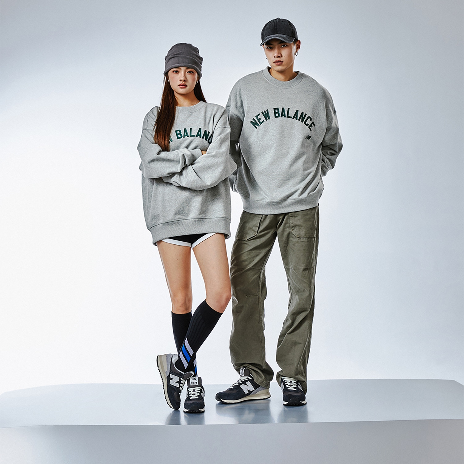 New Balance Unisex Crewneck Sweatshirt Grey — фото 4