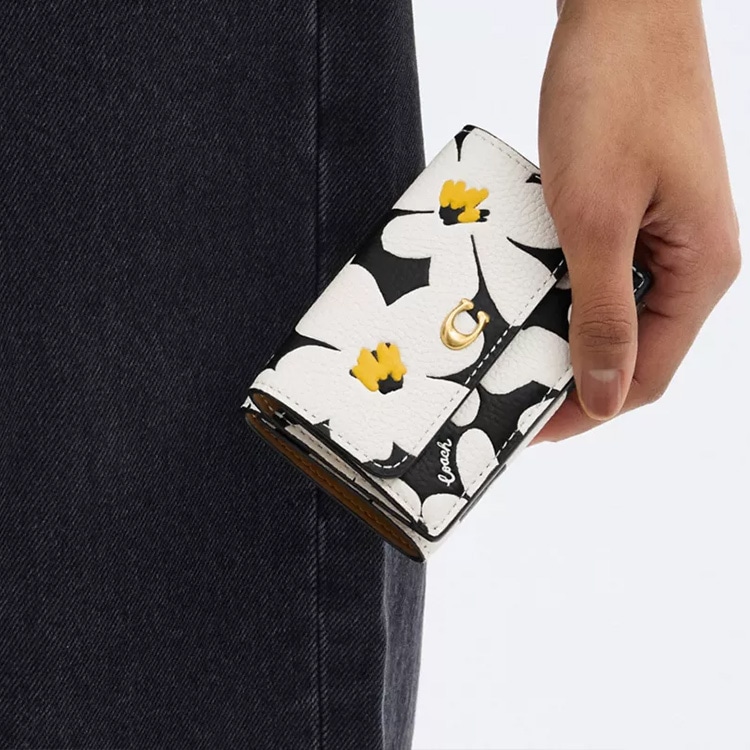 Coach Trifold Wallet — фото 3