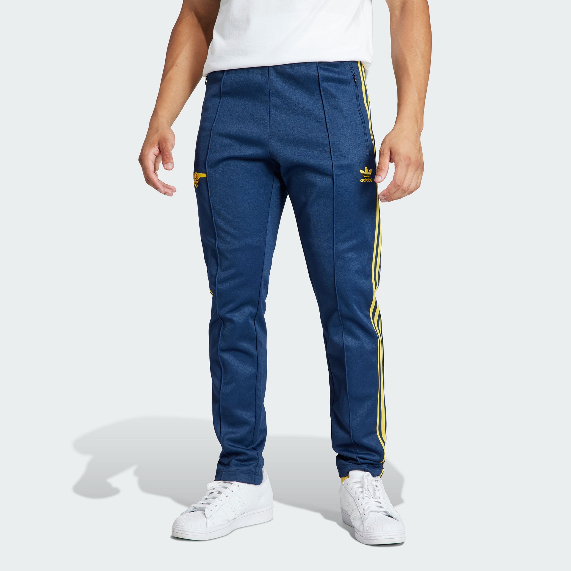 adidas originals adidas Arsenal Beckenbauer Track Pants — фото 1