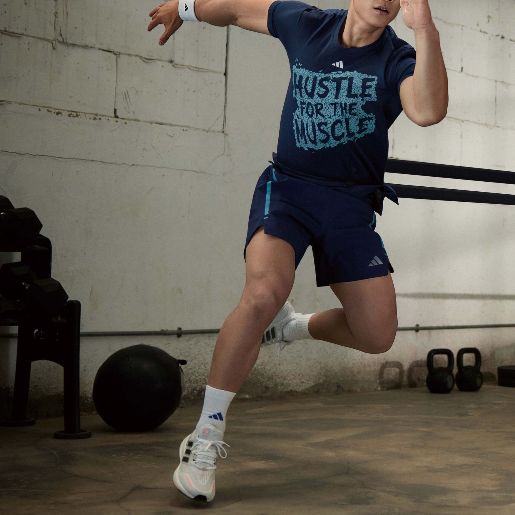 Adidas Hustle For The Muscle Aeroready — фото 4