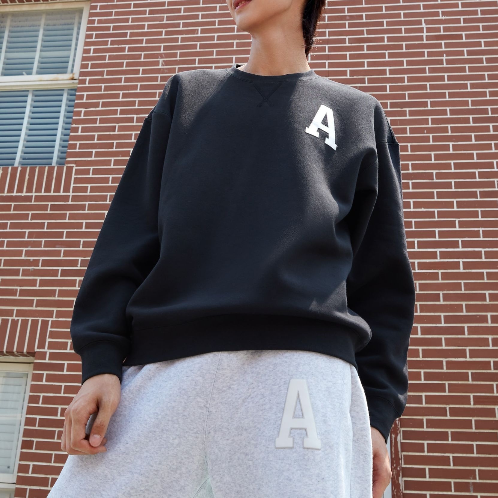 Adidas Letter Sweater — фото 5
