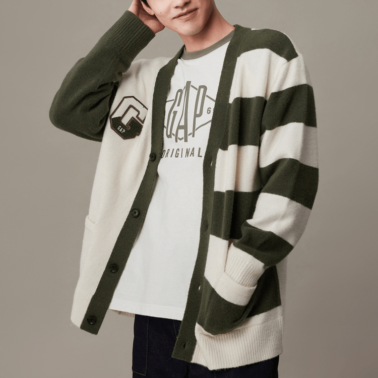 Gap Logo V-Neck Sweater — фото 1
