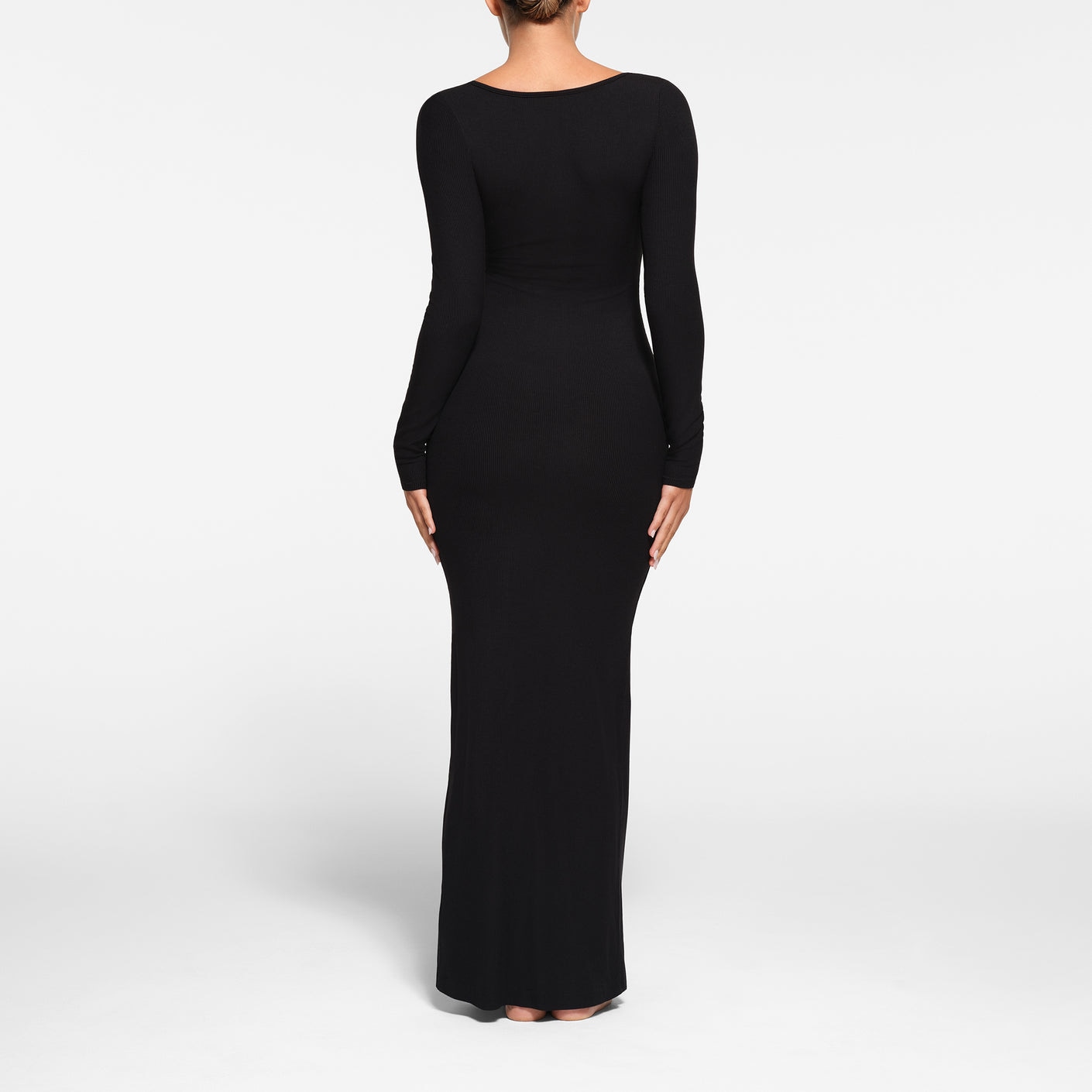 Skims Soft Lounge Petite Long Sleeve Dress Onyx — фото 3