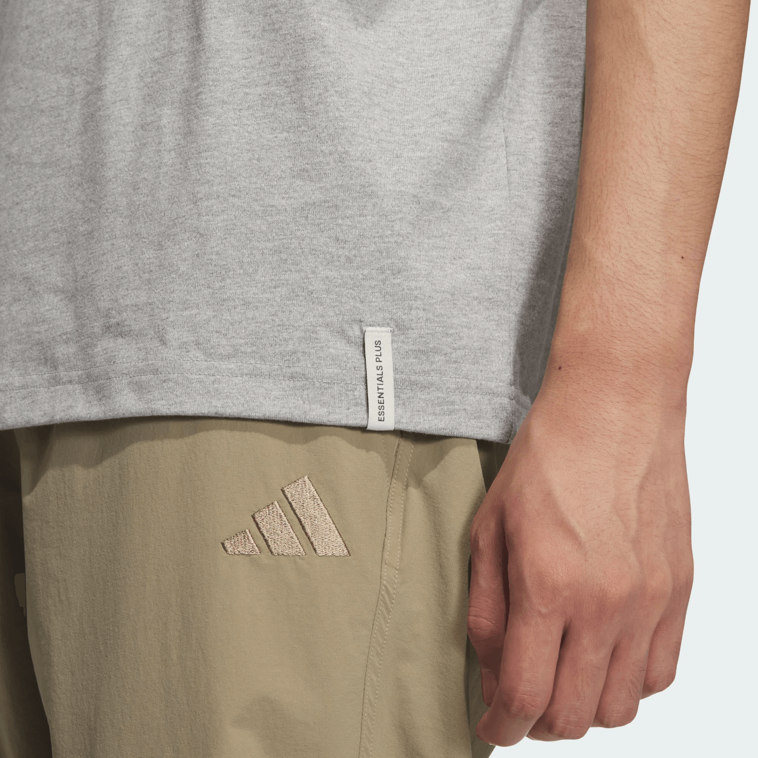 Adidas ESSENTIALS PLUS S LOOSE FIT SINGLE JERSEY T — фото 5