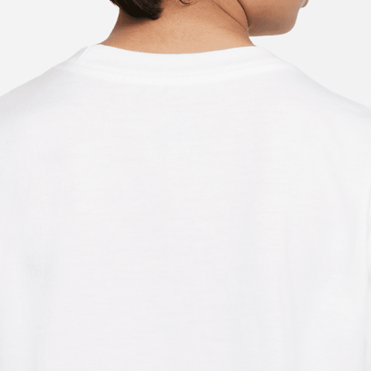 Nike Sportswear Essentials LogoT — фото 4