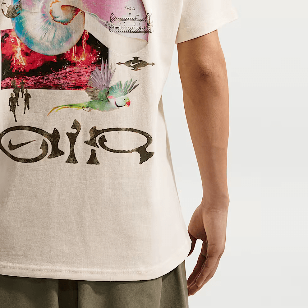 Nike Sportswear Premium Essentials T — фото 4
