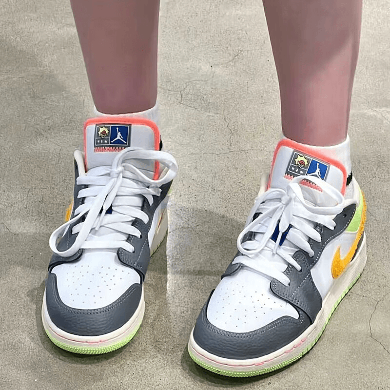 Jordan Air Jordan 1 Low GS — фото 1