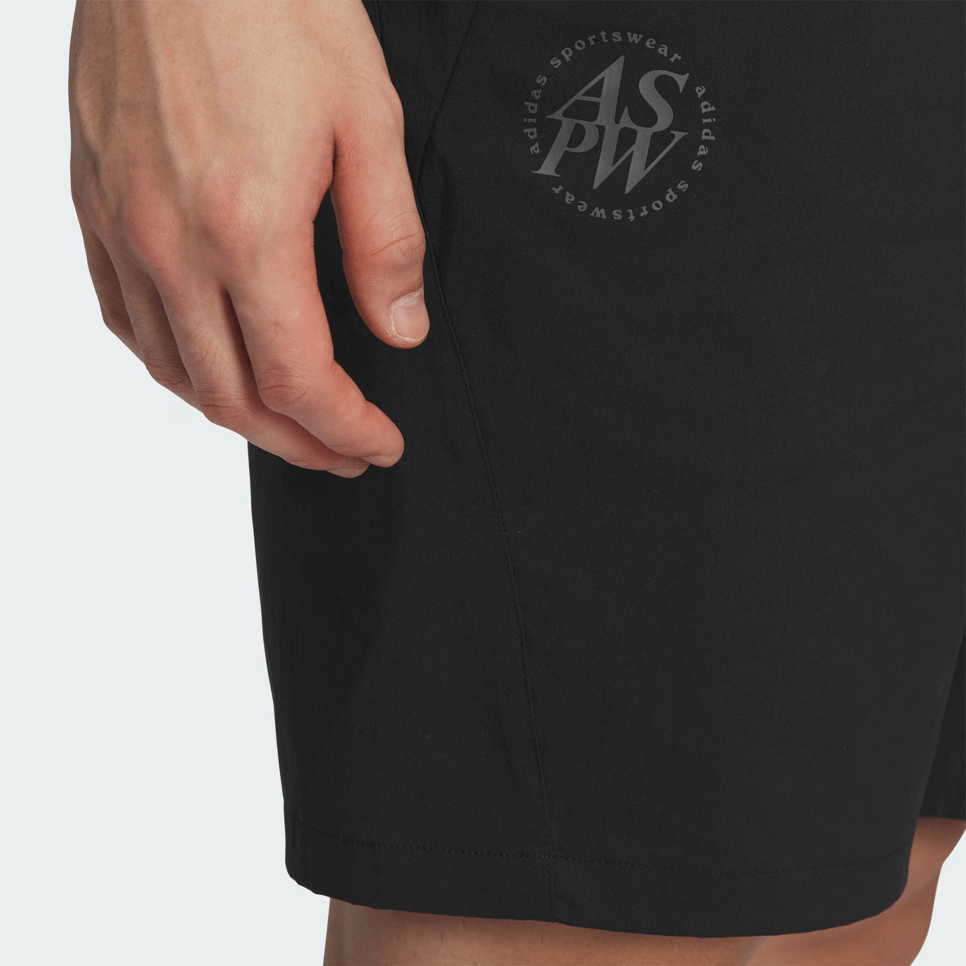 Adidas LOUNGE WOVEN SHORTS — фото 4