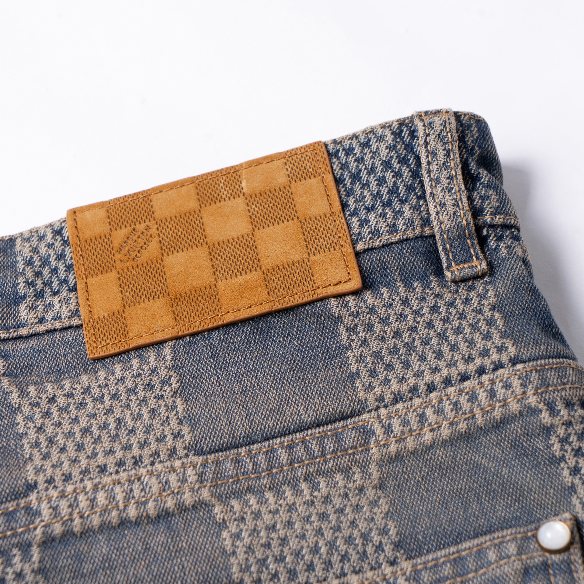 Louis Vuitton FW24 Logo Jacquard Straight Jeans — фото 11