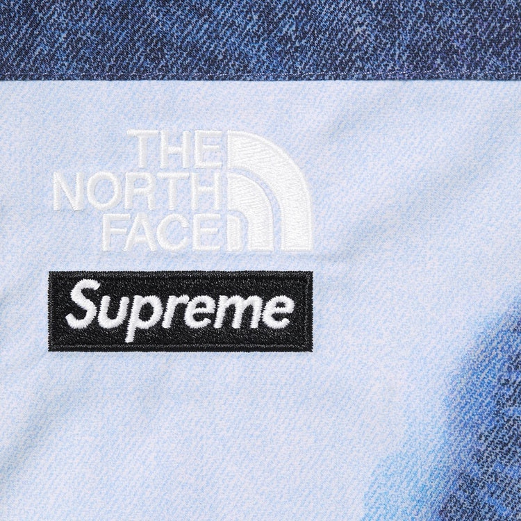 Supreme x The North Face Bleached Denim Print Mountain Pant — фото 2