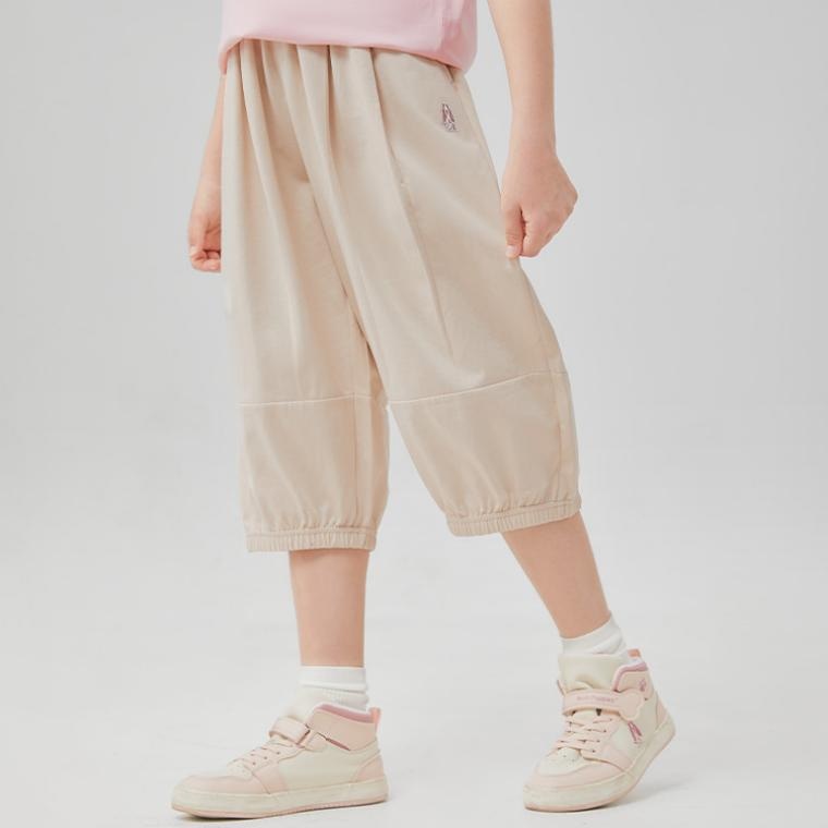 Hush Puppies SS25 — фото 1