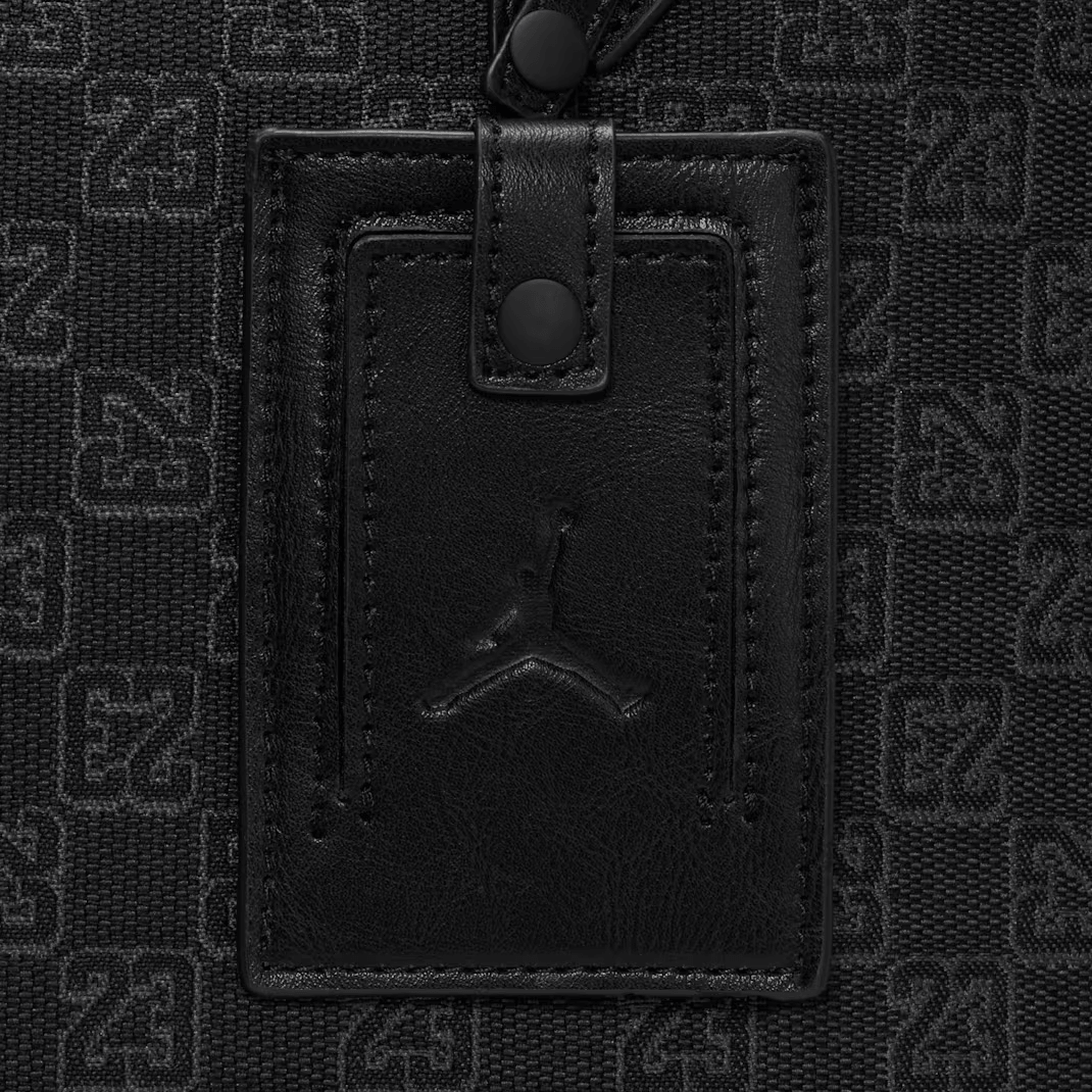 Jordan Monogram 17L Tote — фото 6