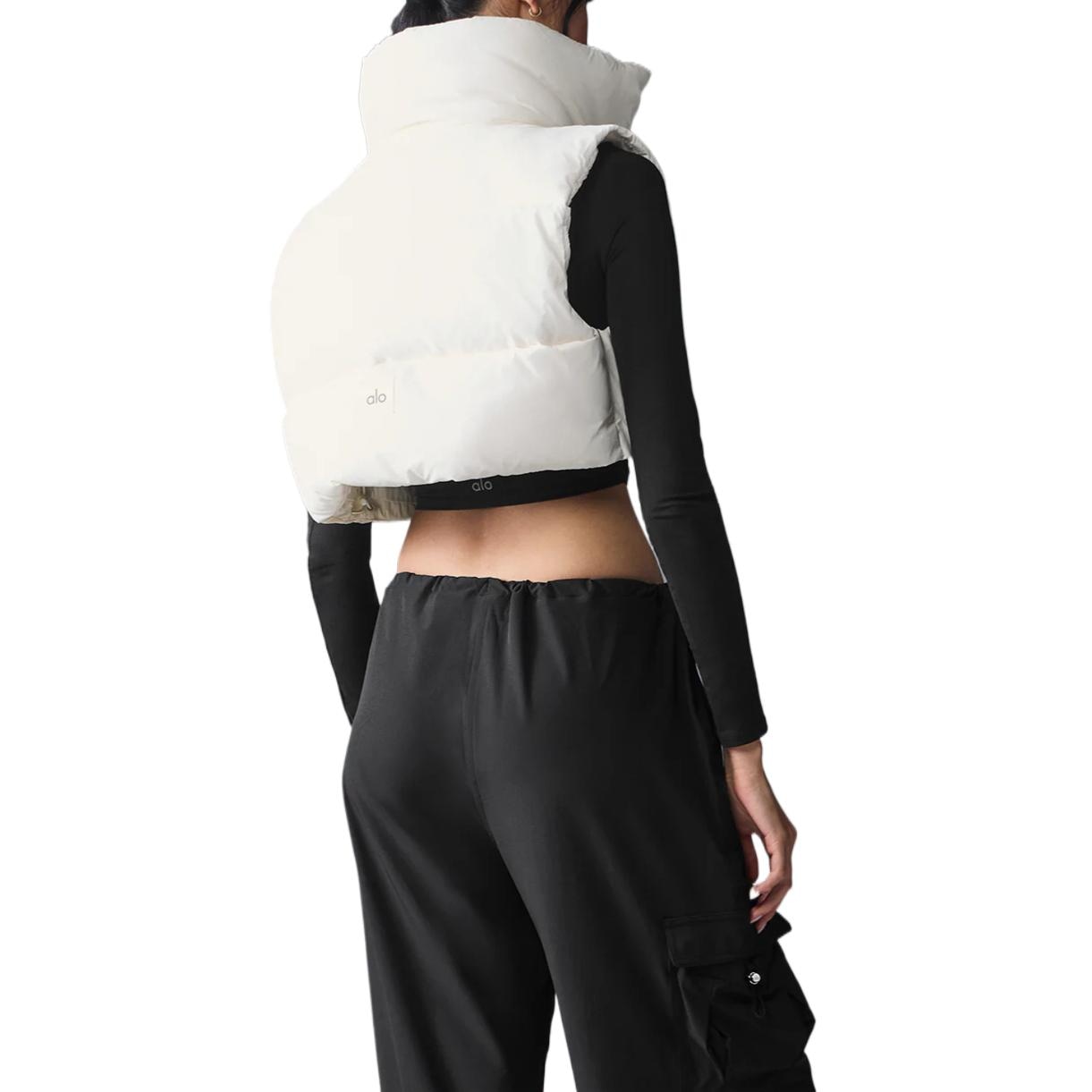 Alo Yoga Thermal Windproof Vest — фото 8