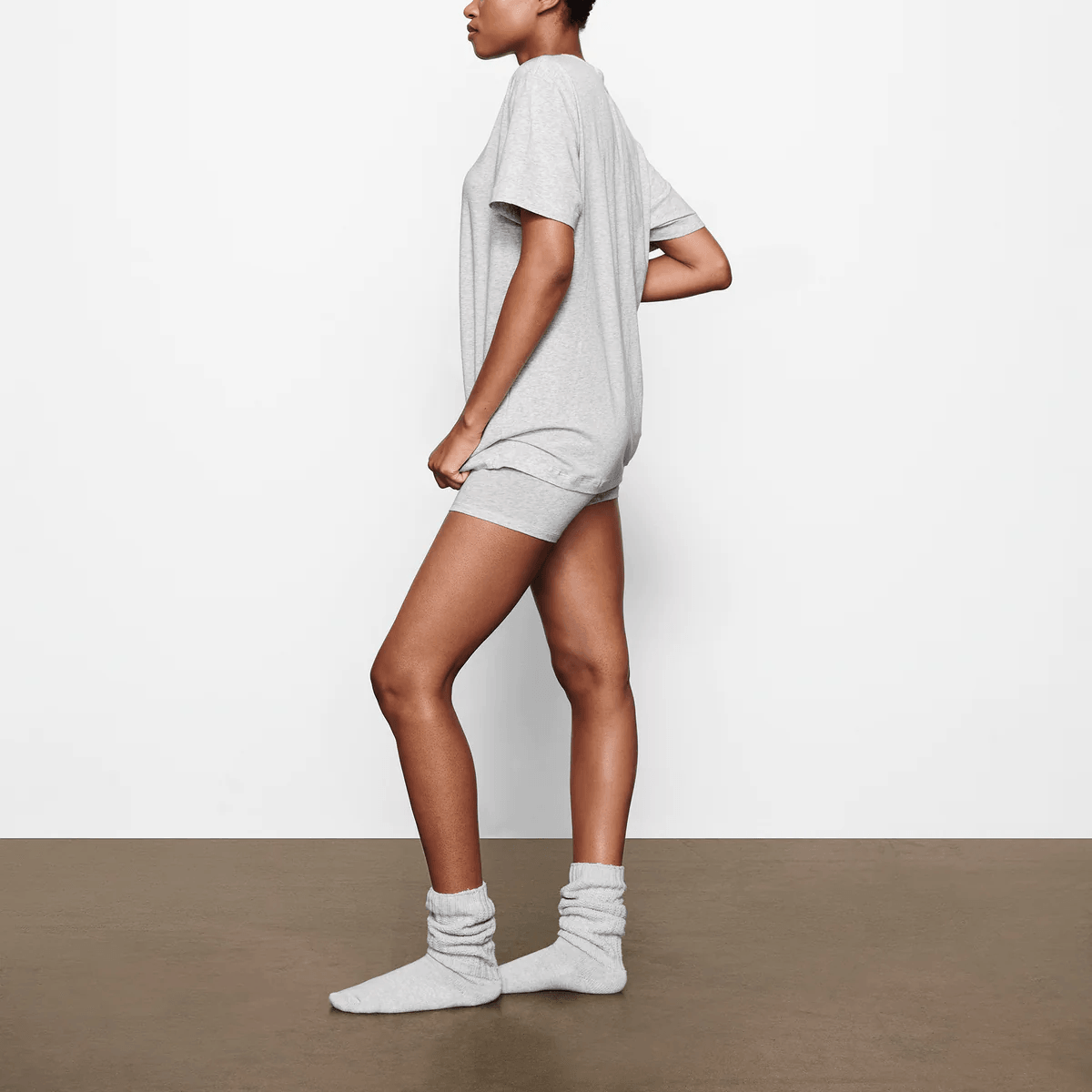 Skims Boyfriend T-Shirt Light Heather Grey — фото 2