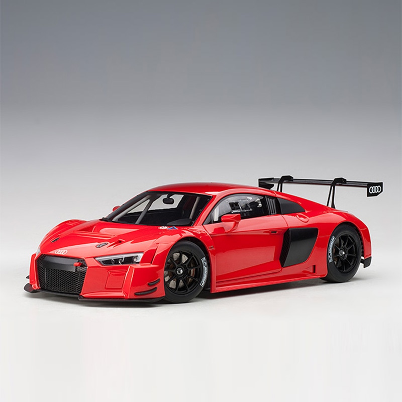 Autoart 118 R8 LMS PLAIN VERSION — фото 1