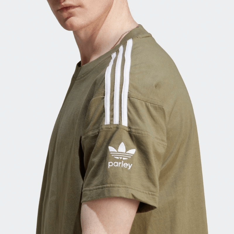 Adidas Originals Home of Classics Olive Tee — фото 5