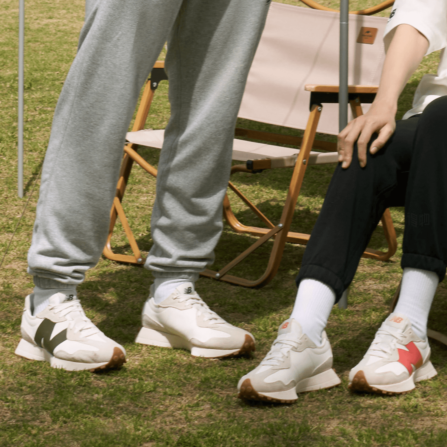 New Balance 327 White Grey Red — фото 7