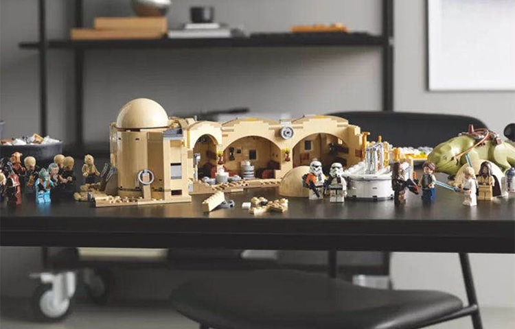 Lego Star Wars Mos Eisley Cantina 75290 — фото 3