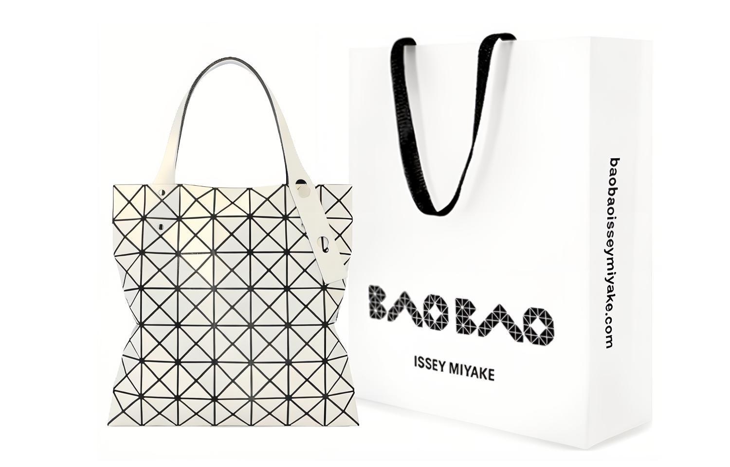 Issey Miyake Prism Polarization Tote — фото 6