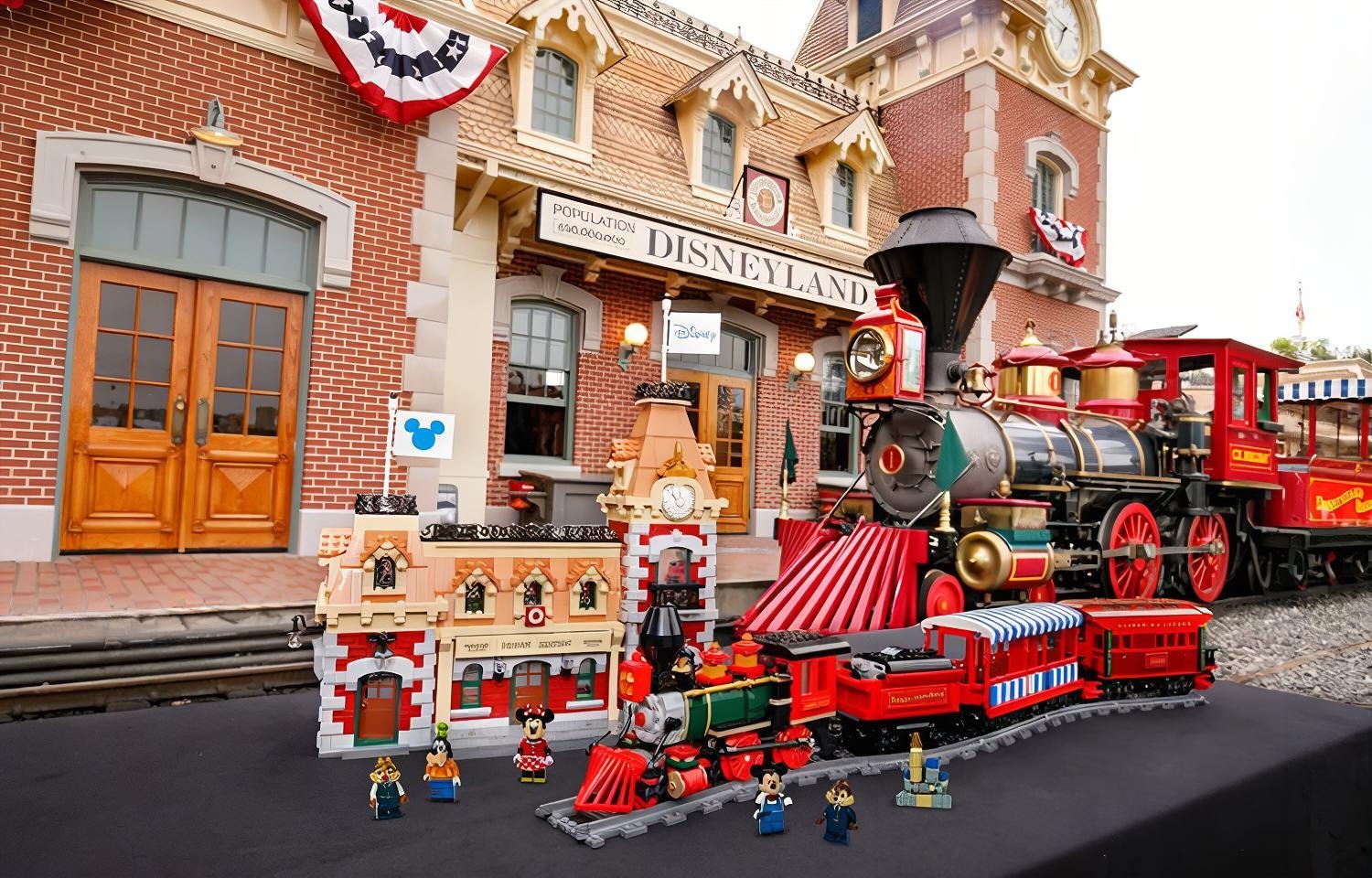 Lego Disney Train and Station 71044 — фото 3