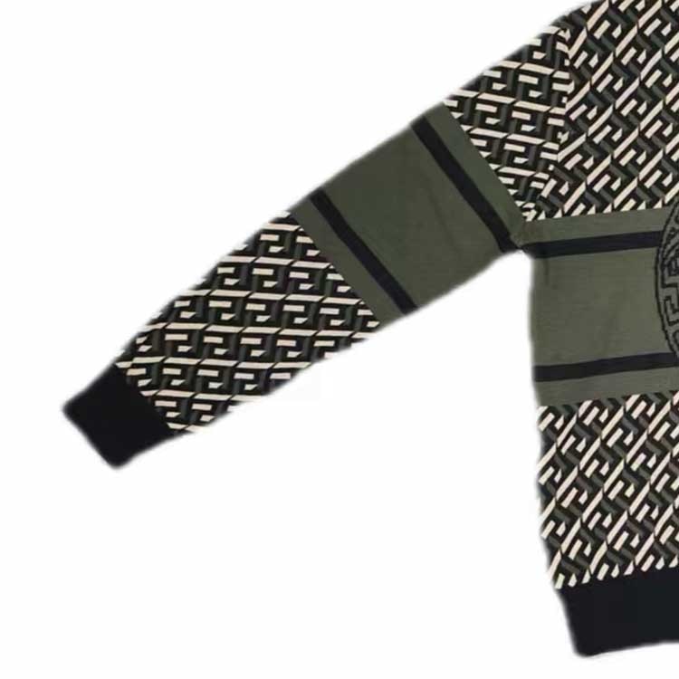 Versace Medusa Crewneck Sweater Green — фото 4