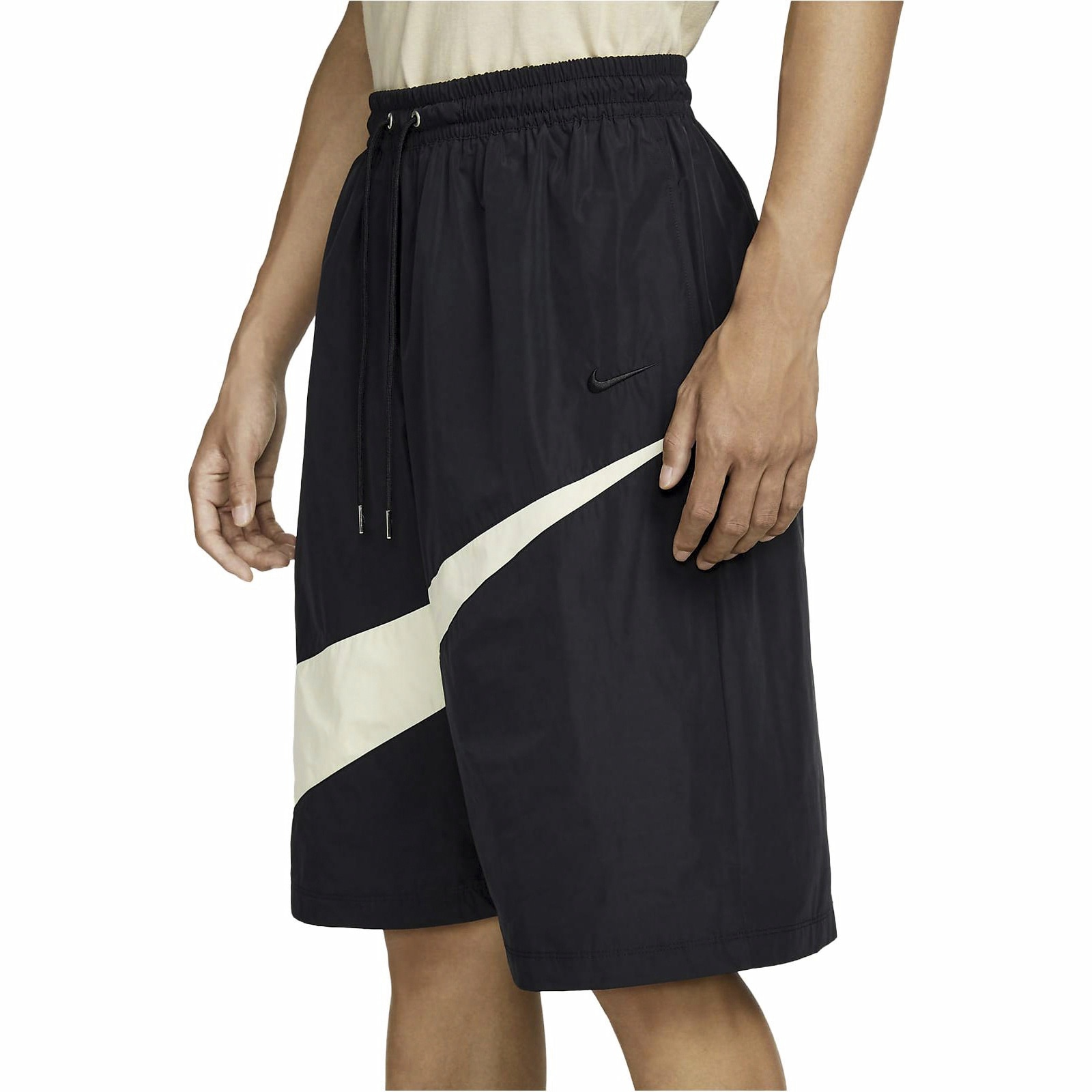 Nike Swoosh Black Shorts — фото 4