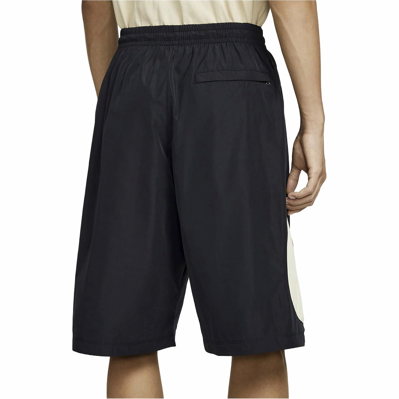 Nike Swoosh Black Shorts — фото 5