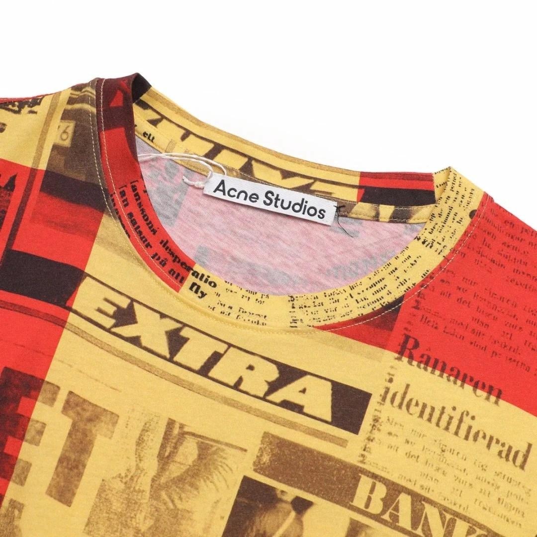 Acne Studios Newspaper Print T-Shirt — фото 2