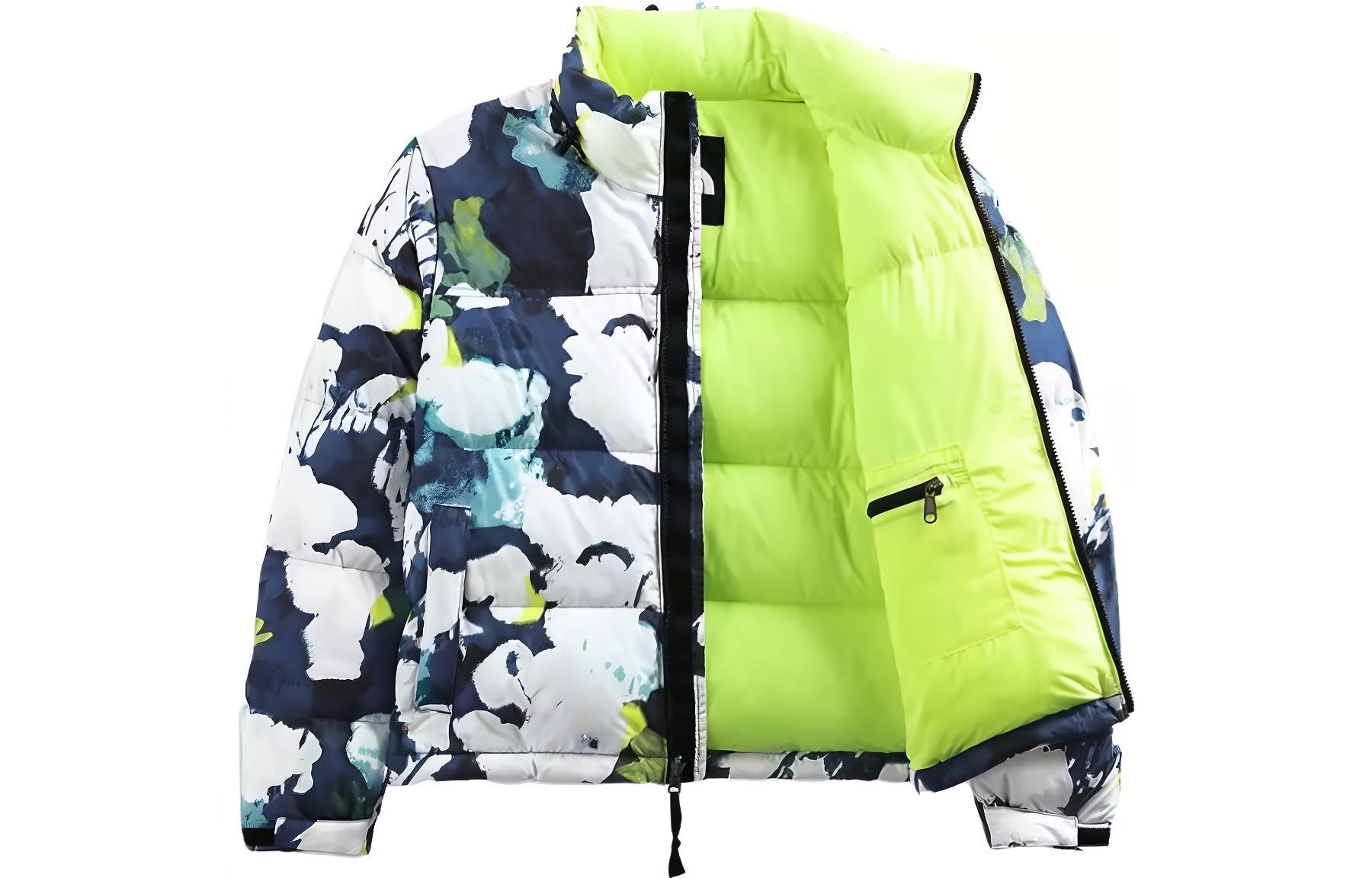 The North Face 1996Nuptse Logo