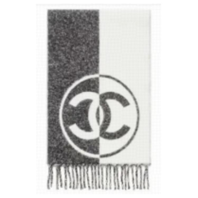 CHANEL 25B -