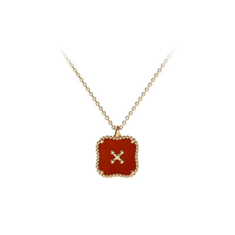 Chor Chioe 18K
