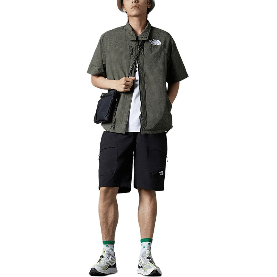 The North Face SS23 Urban Renewal Logo Embroidered Detachable Sleeve Windproof Jacket Green — фото 1