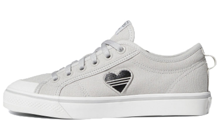 Кроссовки Adidas Nizza Trefoil
