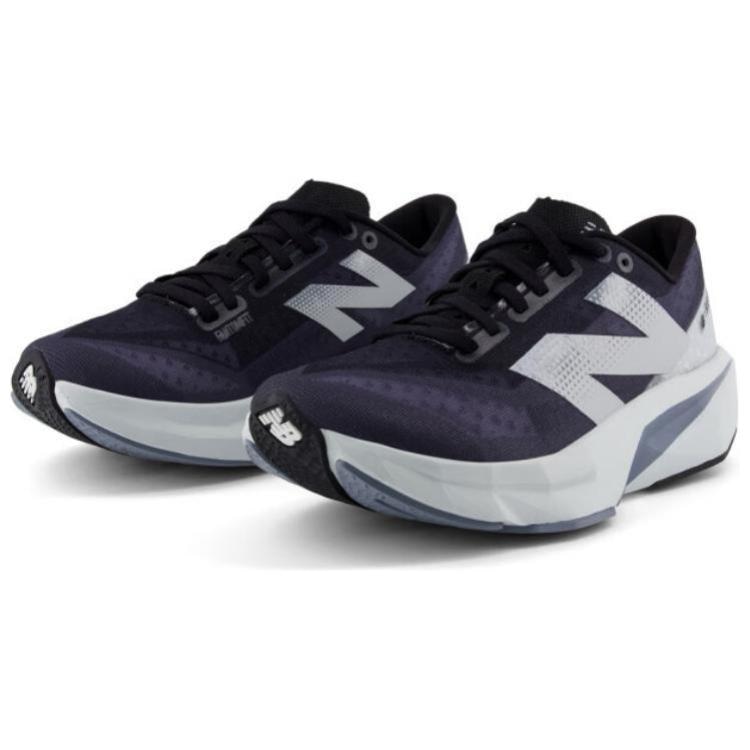 New Balance FuelCell Rebel V4 — фото 3