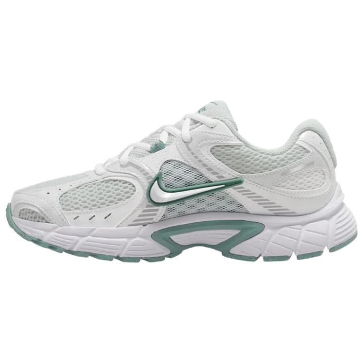 Nike V5 RNR White