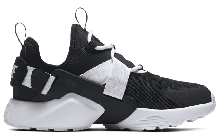Nike Huarache City Low Black White — фото 1
