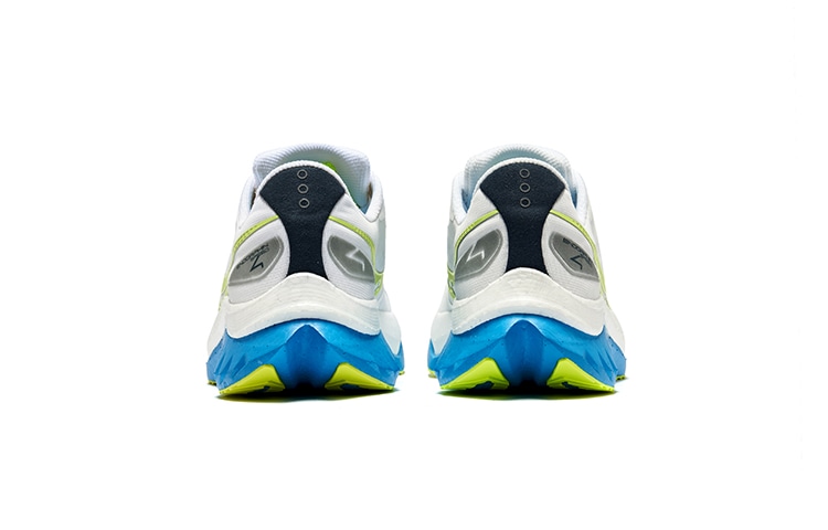 Saucony Endorphin Speed 4 White Green — фото 3