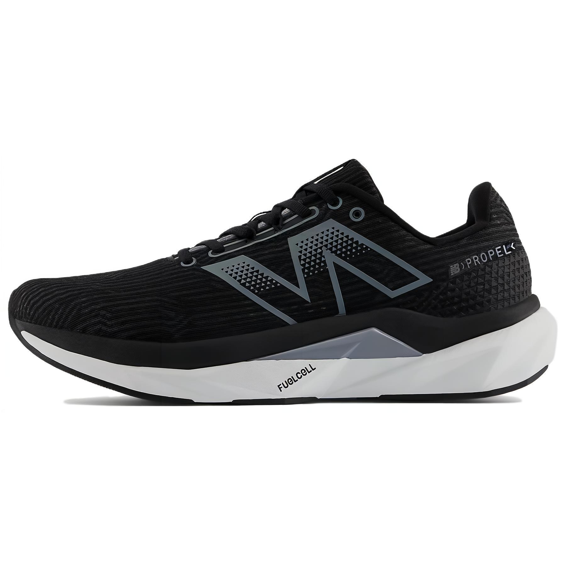 New Balance FuelCell Propel v5