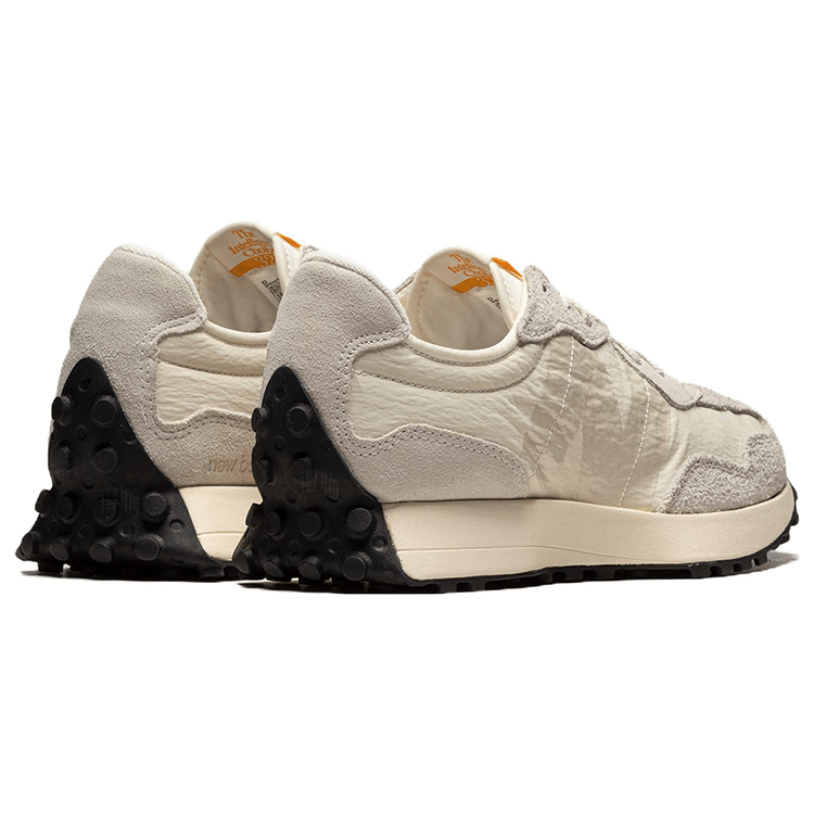 New Balance 327 Beige — фото 3