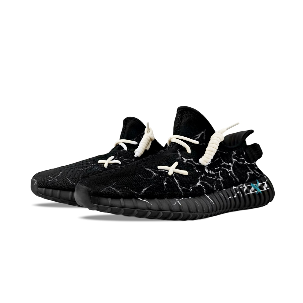 adidas originals Yeezy Boost 350 V2 — фото 2