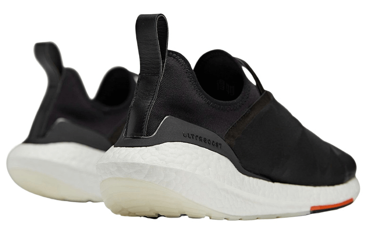 Y-3 Ultraboost 22 Black White — фото 3