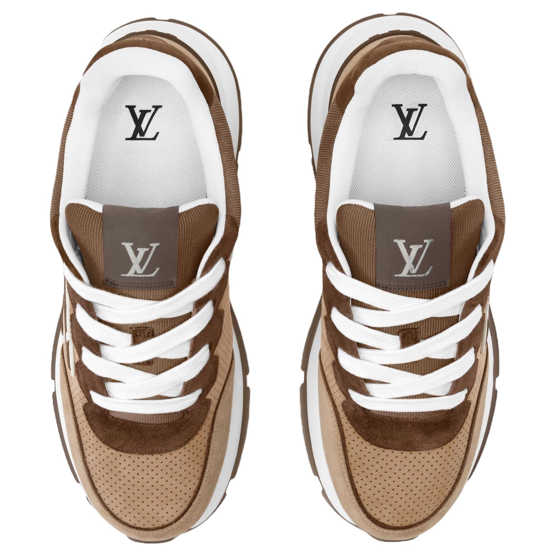 Louis Vuitton Classic Suede Low Top Sneakers Brown — фото 3
