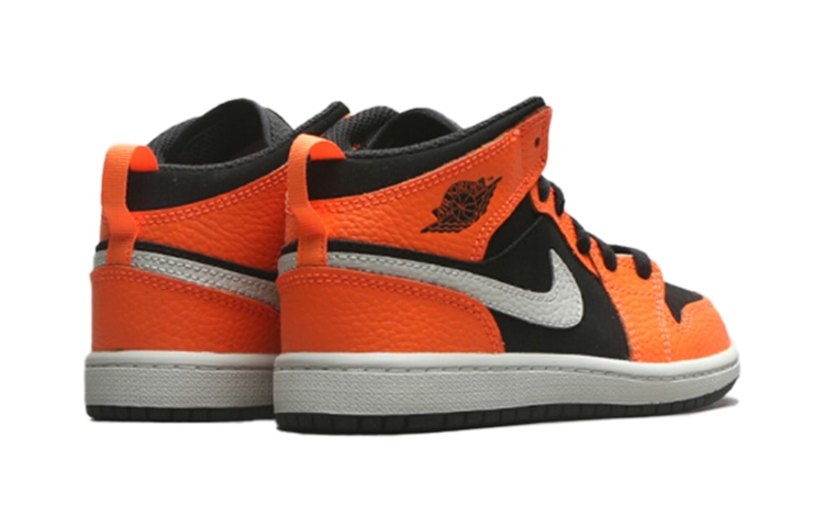 Jordan Air Jordan 1 Mid — фото 4
