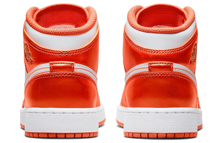 Jordan Air Jordan 1 Mid GS — фото 8
