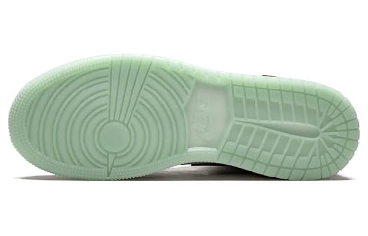 Jordan Air Jordan 1 Mid SE GS — фото 9