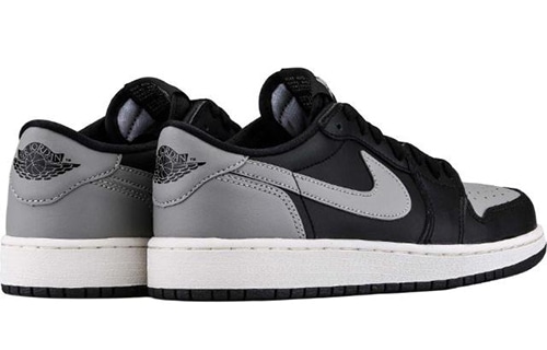 Jordan Air Jordan 1 Low GS — фото 5