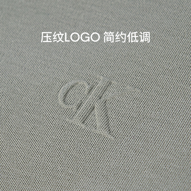 Calvin Klein Jeans T — фото 1